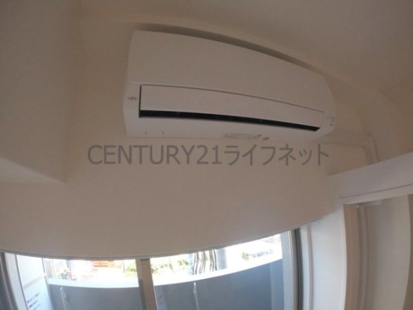 セレニテ江坂グランデ