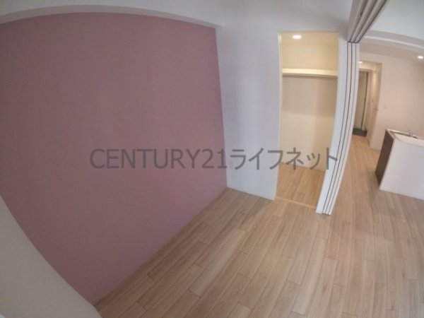 セレニテ江坂グランデ