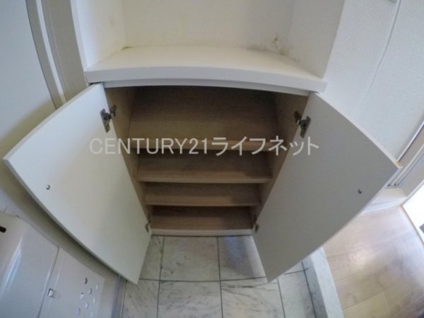 朝日プラザ新大阪アネックス(玄関)