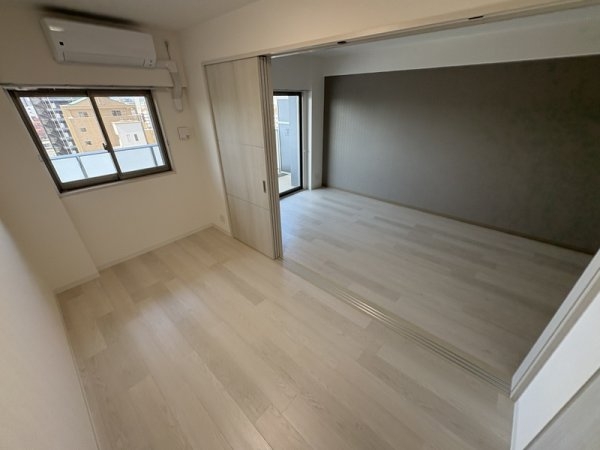 グレイスノーブル新大阪(寝室)