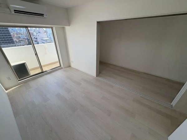 アーバンパーク新大阪(リビング)