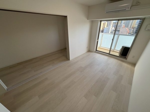 アーバンパーク新大阪(リビング)