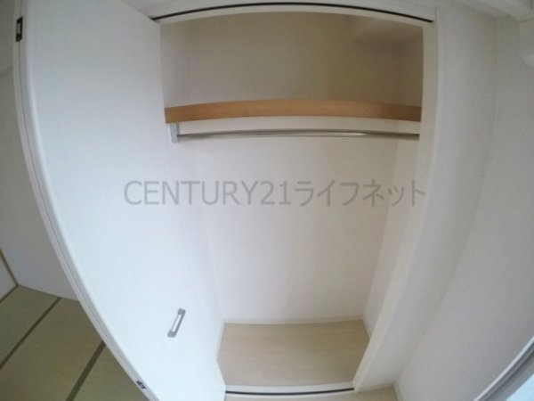 ロハス江坂(収納)