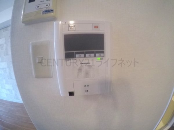 東明マンション江坂(セキュリティ)