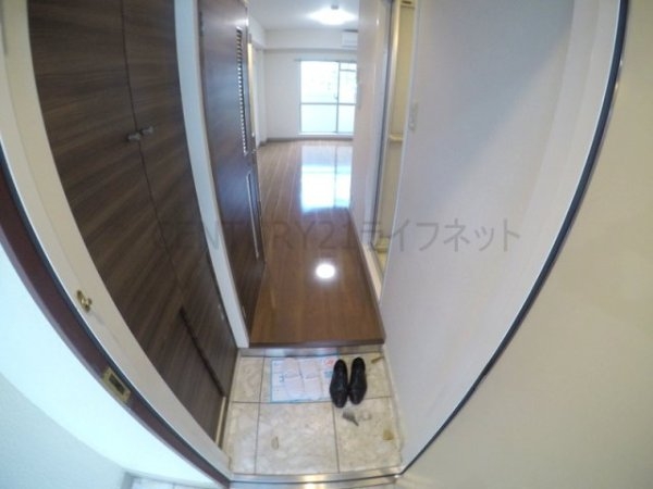 東明マンション江坂(玄関)