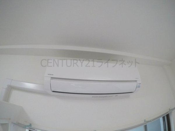プレサンス江坂ベルフィーヌ