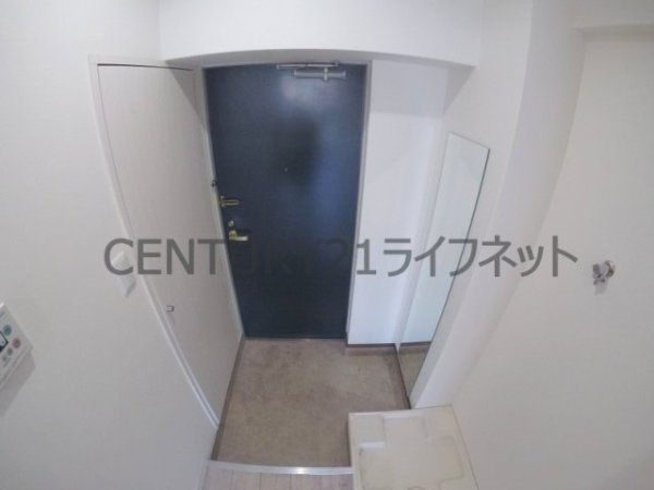 おおきに北梅田サニーアパートメント(玄関)