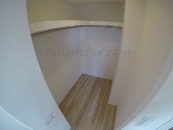 セレニテ新大阪プリエ(収納)