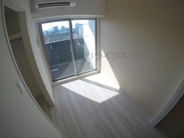 セレニテ新大阪プリエ(寝室)