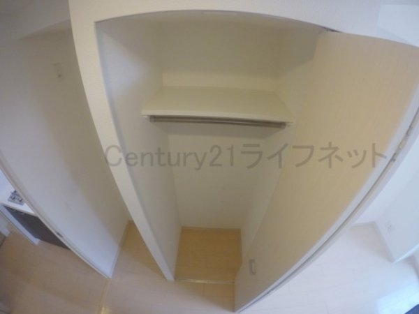 大阪市東淀川区東中島２丁目のマンション