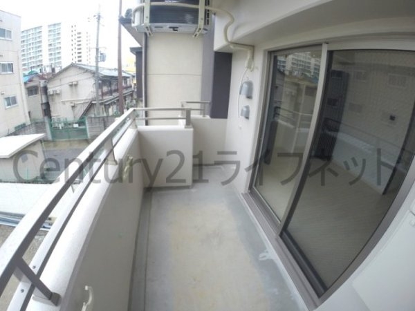 エステムコート新大阪10ザ・ゲート(バルコニー)