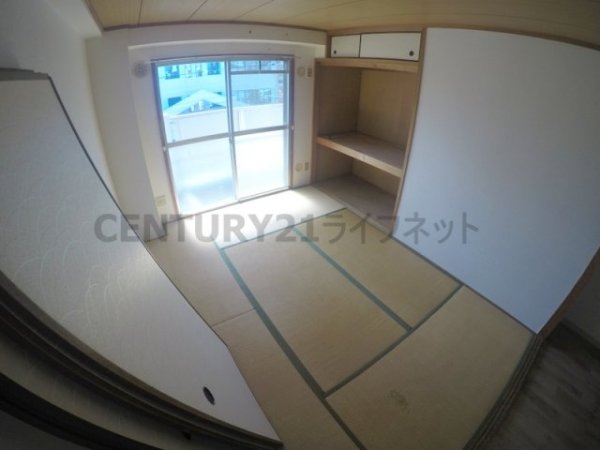 大阪市淀川区東三国２丁目のマンション