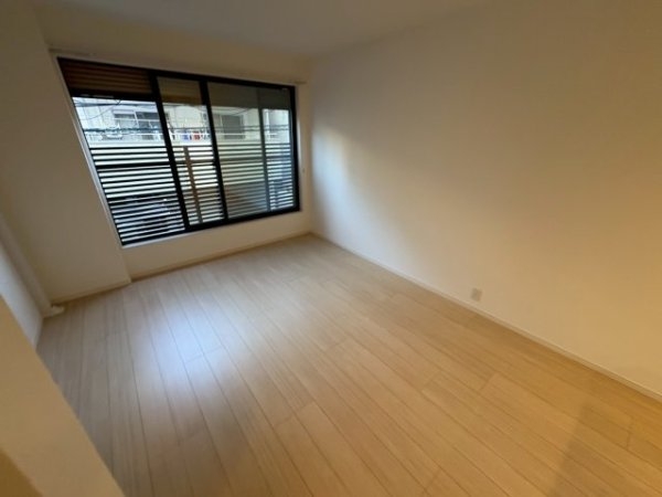 東三国5丁目貸家