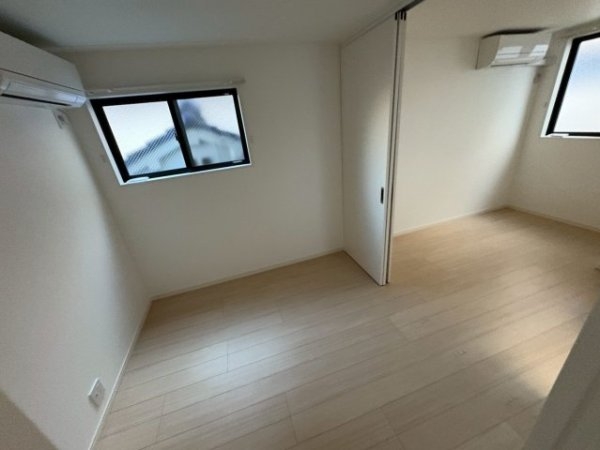 東三国5丁目貸家