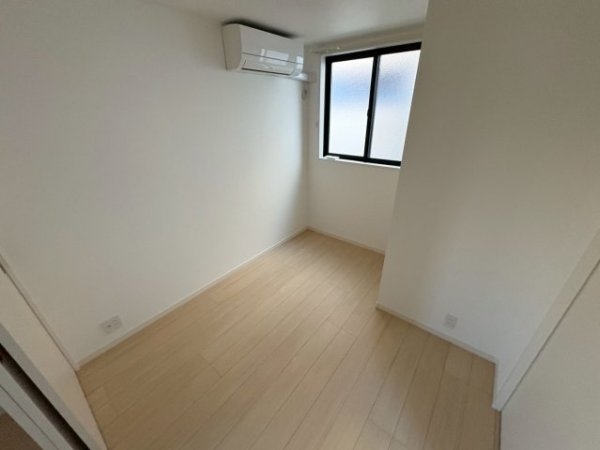 東三国5丁目貸家