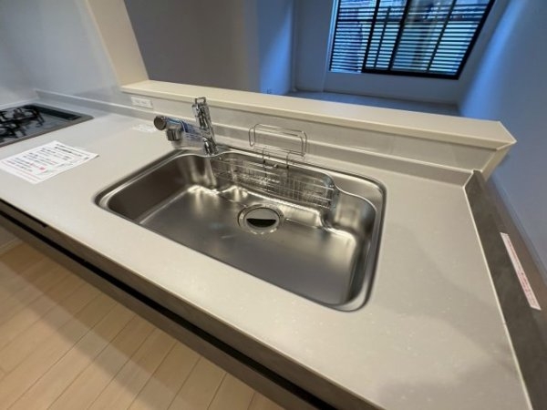 東三国5丁目貸家