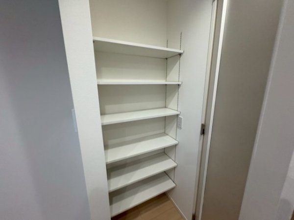 東三国5丁目貸家