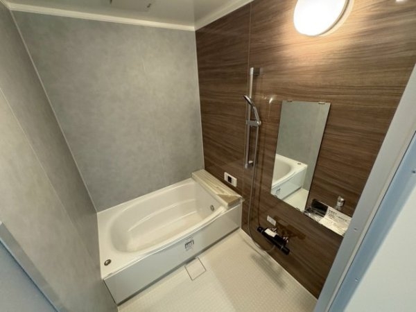 東三国5丁目貸家