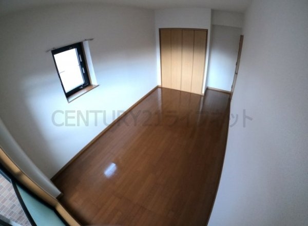 リーガル西天満(寝室)