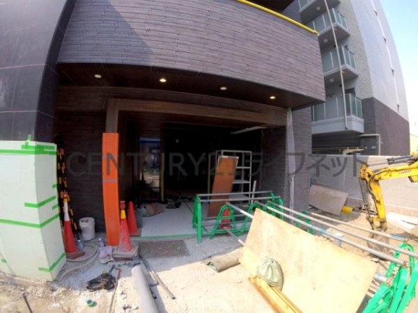 ミラージュパレス新梅田リオ(エントランス)