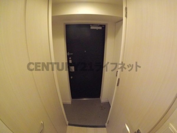 プレサンス南森町駅前(玄関)