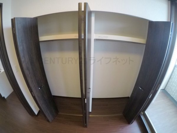 プレジオ江坂サウス(収納)