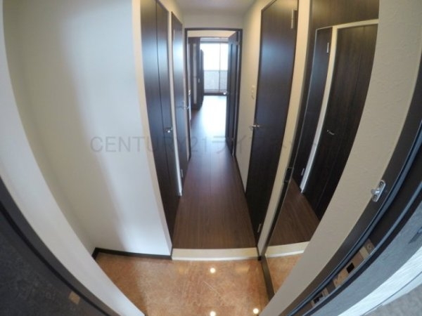 プレジオ江坂サウス(玄関)