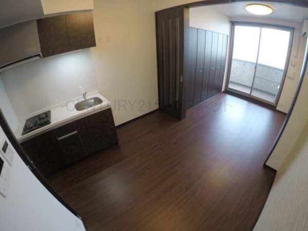 プレジオ江坂サウス(リビング)