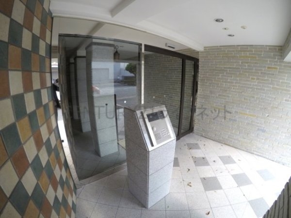 サンレムート江坂イースト(エントランス)