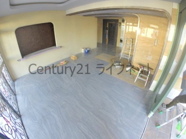 サンレムート新大阪イースト2