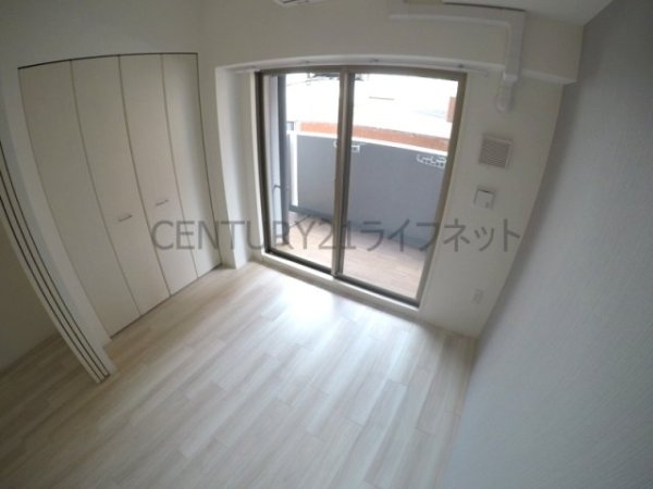 アドバンス江坂ラシュレ