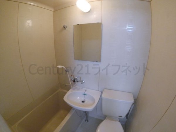 南森町ロイヤルハイツ