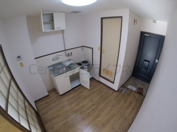 南森町ロイヤルハイツ