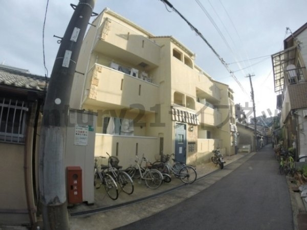 ネイクレスト三国本町