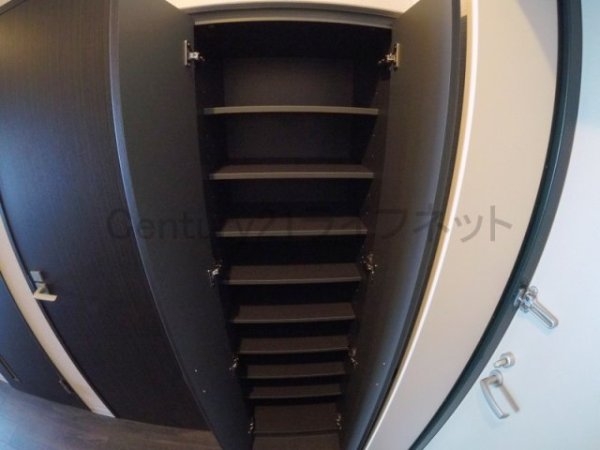 サーフアイランドモナリザ(玄関)