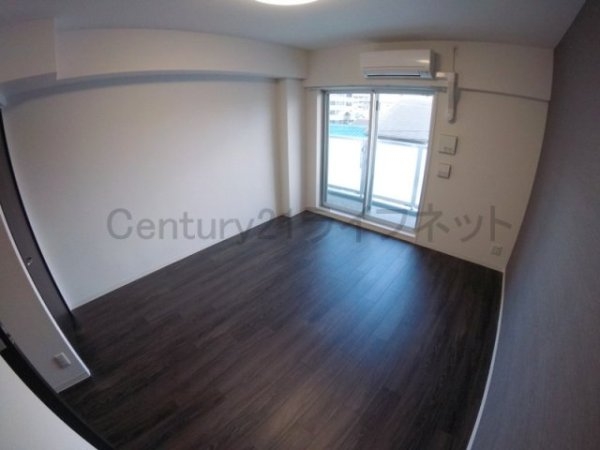 サーフアイランドモナリザ(リビング)