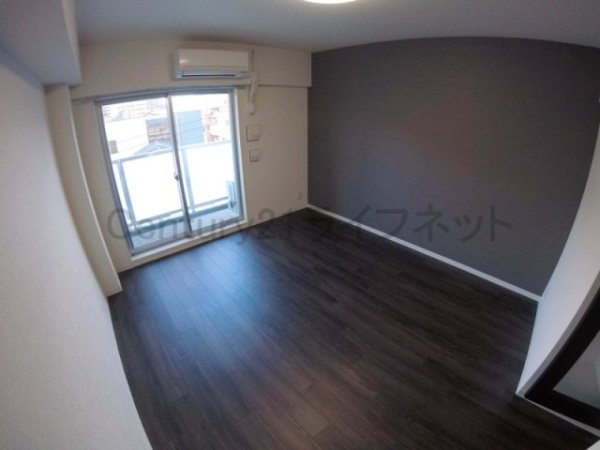 サーフアイランドモナリザ(リビング)