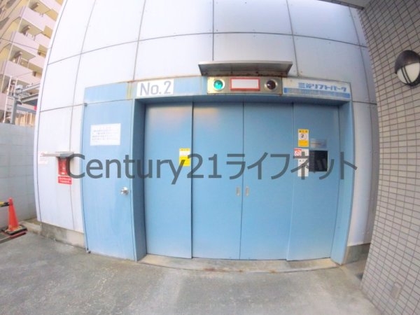 ホープシティ天神橋(駐車場)