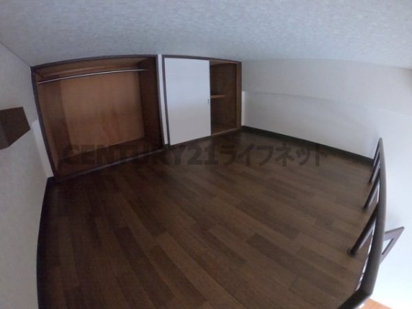 リバティ中津2(寝室)