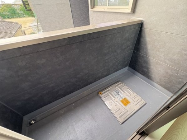 ヴェルメゾン吹田元町(バルコニー)