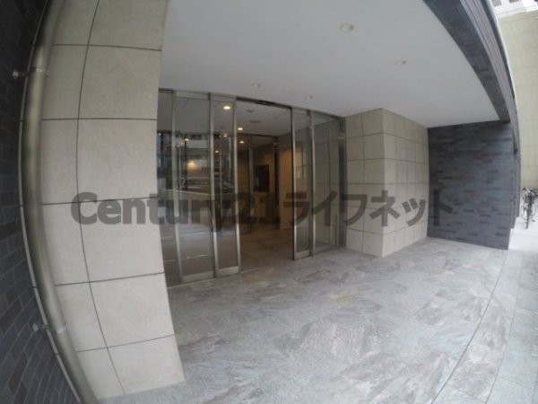 ブルフォルトゥーナ扇町(エントランス)