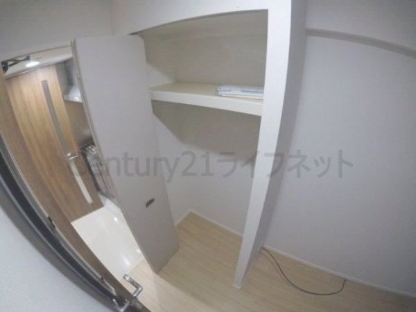 ファーストフィオーレ東梅田(収納)