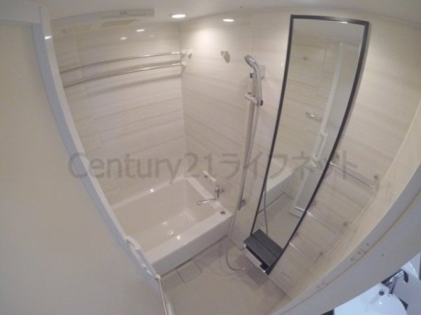 ファーストフィオーレ東梅田(バス)