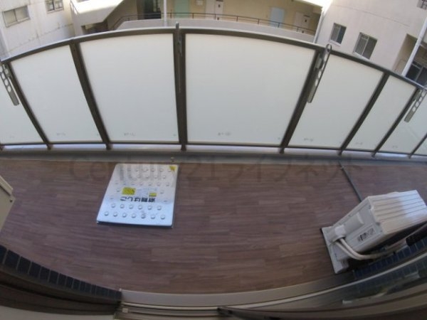 プレサンス梅田北ディア(バルコニー)