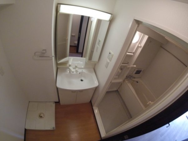 プレジオ中津(洗面台・洗面所)