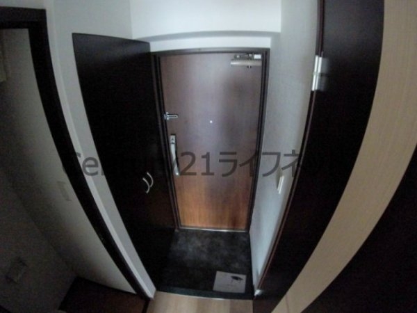 プレジオ中津(玄関)