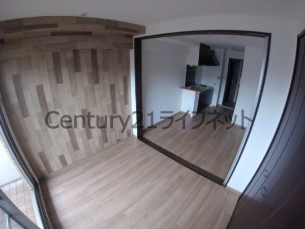 プレジオ中津(寝室)