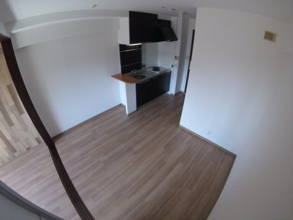 プレジオ中津(リビング)