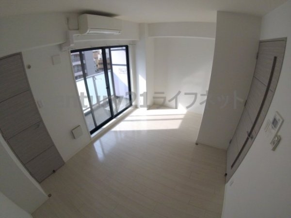 コア天満橋(リビング)