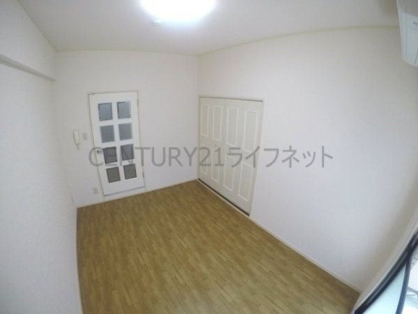 ノルデンハイム柴島(寝室)